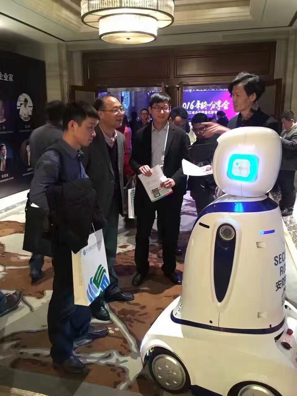 148349244712894075F1.jpg 1c6407e57aeda6242d38347773ccde5c.jpg